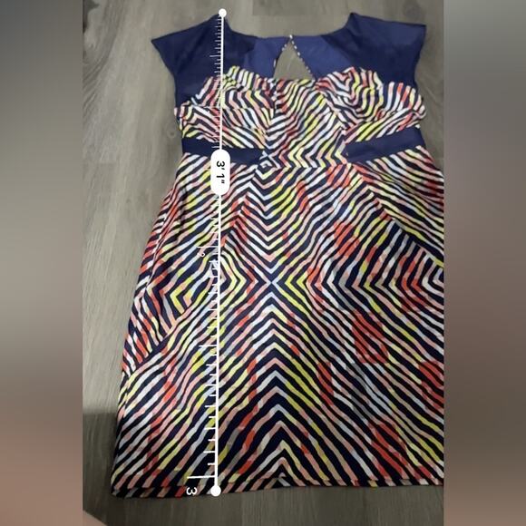 BCBGeneration Midnight Blue Multi Zebra Stripe Short Sleeve Mini Dress Sz 8 NEW‎ - Picture 9 of 9